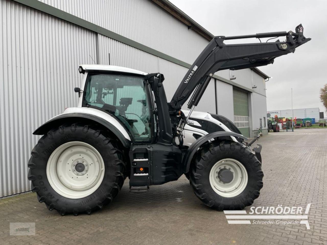 Traktor a típus Valtra T 174 ED SMARTTOUCH | RTK | UNLIMITED, Gebrauchtmaschine ekkor: Wildeshausen (Kép 2)